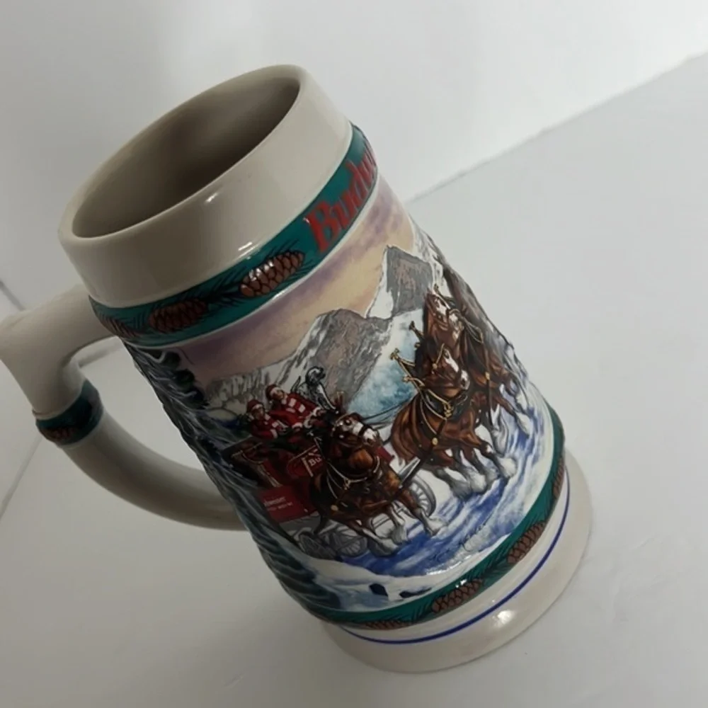 Anheuser-Busch, Budweiser Holiday Stein Collection